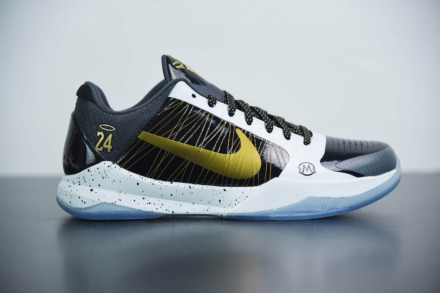 耐克Nike Zoom Kobe 5 Protro 科比5曼巴门徒专属限定 天使 低帮运动篮球鞋纯原版本 货号：CD0824-127