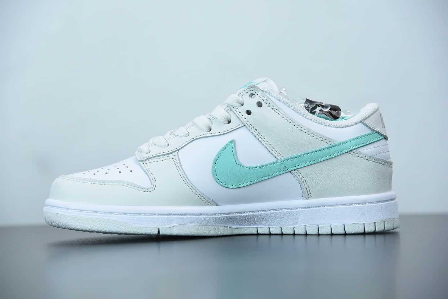 耐克Nike Dunk SB Low 象牙白拼接鸳鸯配色运动滑板鞋纯原版本 货号：CW1590-101