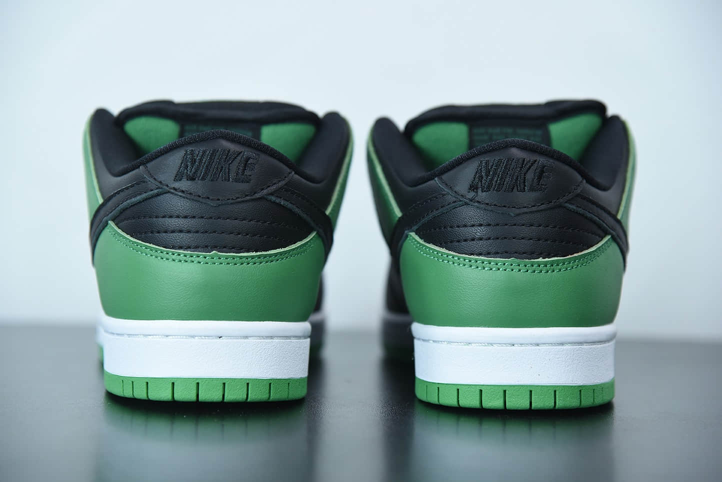 耐克Nike SB Dunk Low Classic Green黑白绿脚趾扣篮系列低帮休闲运动滑板板鞋纯原版本 货号：BQ6817-302