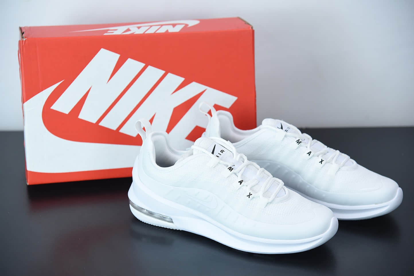 耐克 Nike Air Max AXIS 小98纯白简约复古经典球鞋纯原版本 货号：AA2168-100