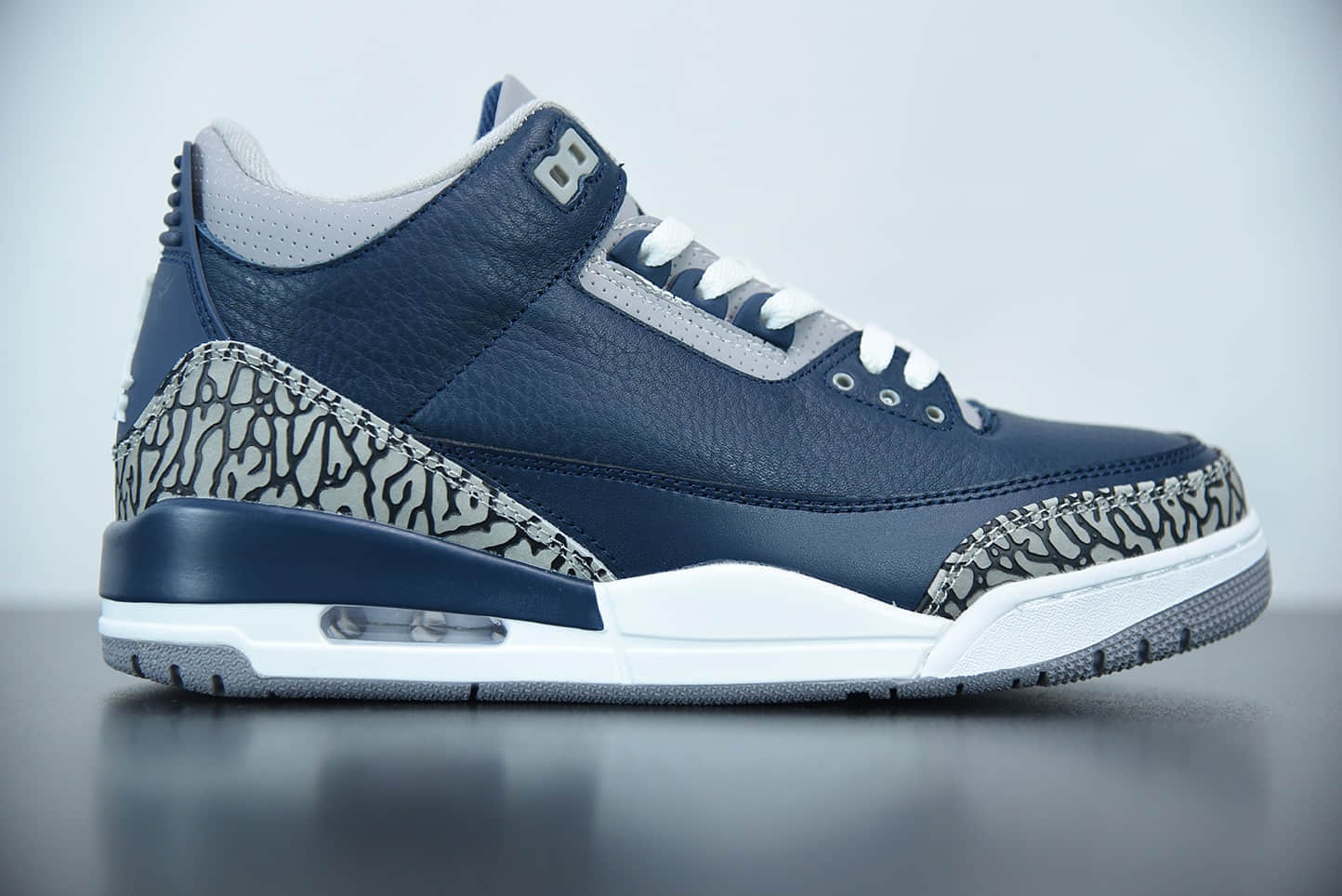 乔丹Air Jordan 3 “Midnight Navy” 午夜蓝爆裂纹配色篮球鞋纯原版本 货号：CT8532-401