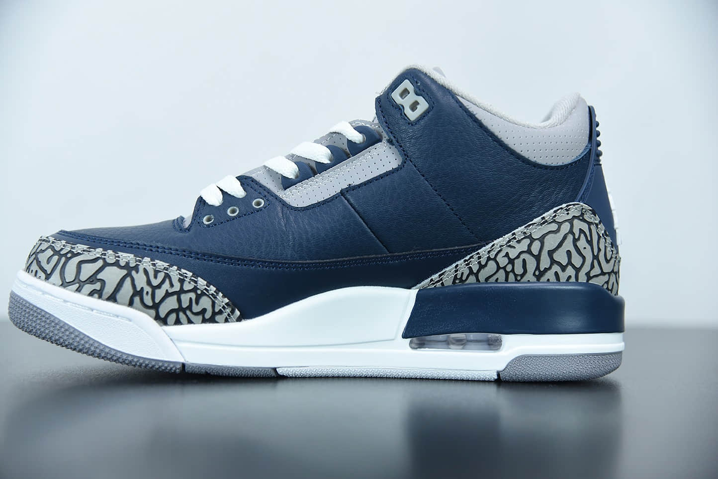 乔丹Air Jordan 3 “Midnight Navy” 午夜蓝爆裂纹配色篮球鞋纯原版本 货号：CT8532-401