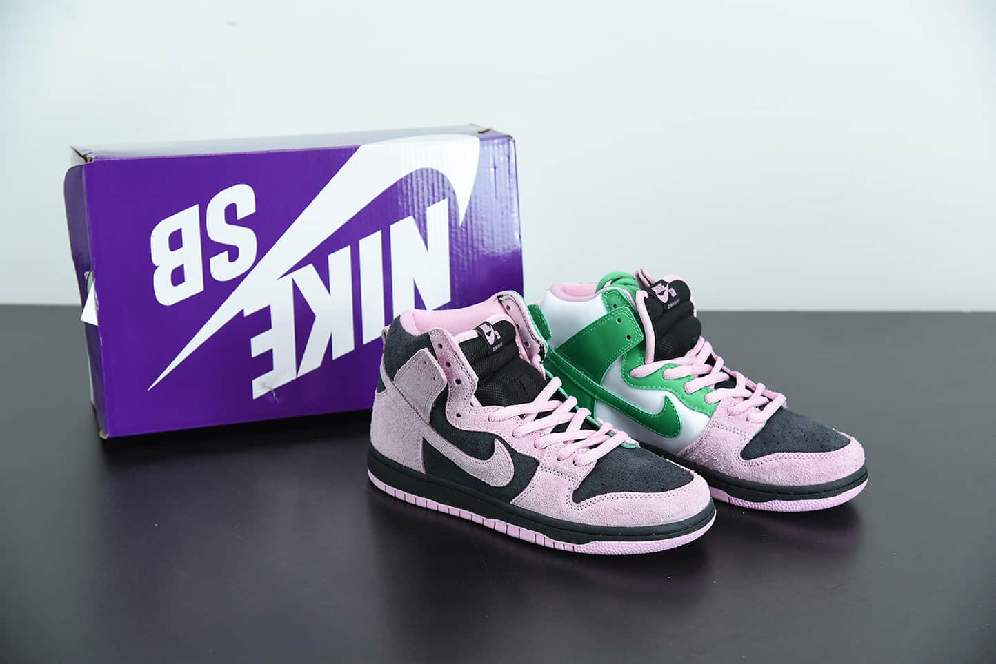 耐克Nike SB Dunk High “Invert Celtics”反转黑粉拼色扣篮系列高帮休闲运动滑板板鞋纯原版本 货号：CU7349-001