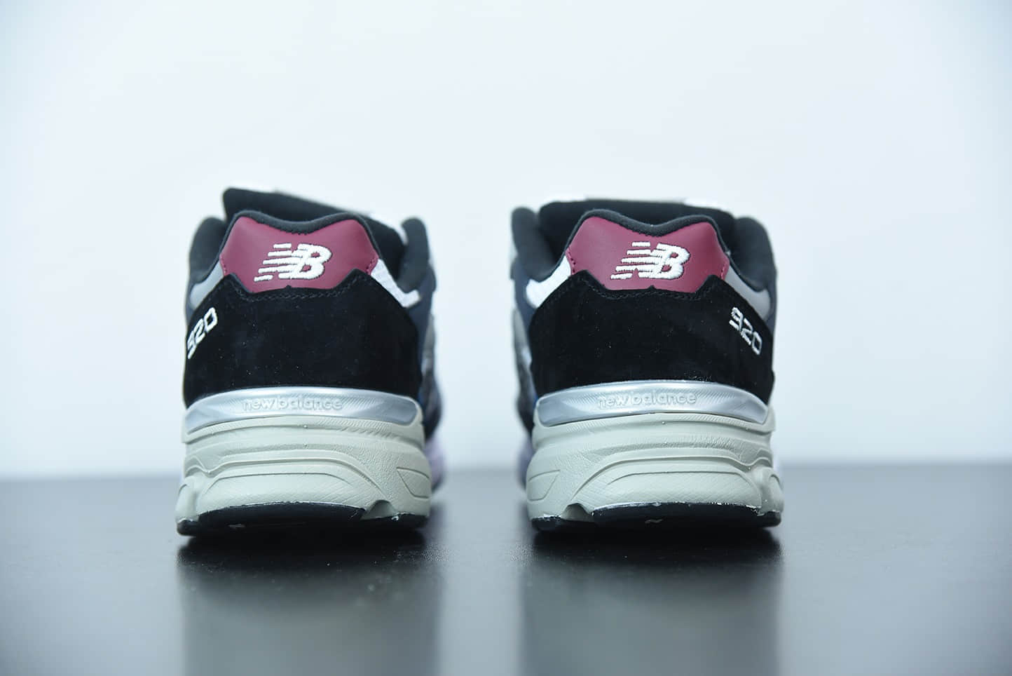 新百伦New Balance M920NBR NB920 白蓝灰美产复古跑鞋纯原版本  货号：M920NBR