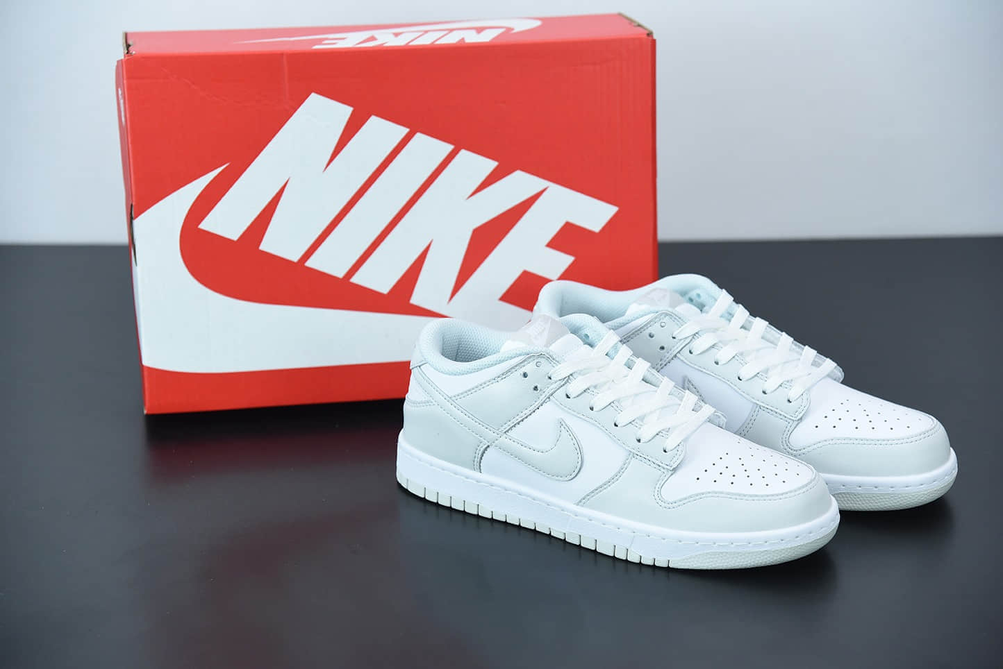 耐克Nike WMNS SB Dunk LowPhoton Dust白灰烟灰雾霾配色扣篮系列低帮休闲运动滑板鞋纯原版本 货号：DD1503-103
