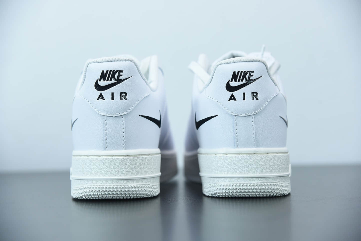 耐克Nike Air Force 1 LowMulti Swoosh白多彩勾全白鞋面空军一号低帮百搭休闲运动板鞋纯原版本 货号：DM9096-100