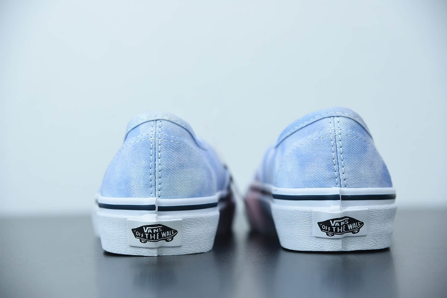 万斯Vans Authentic Lx奶蓝白蓝低帮硫化板鞋纯原版本 货号： VN0003B9IWC