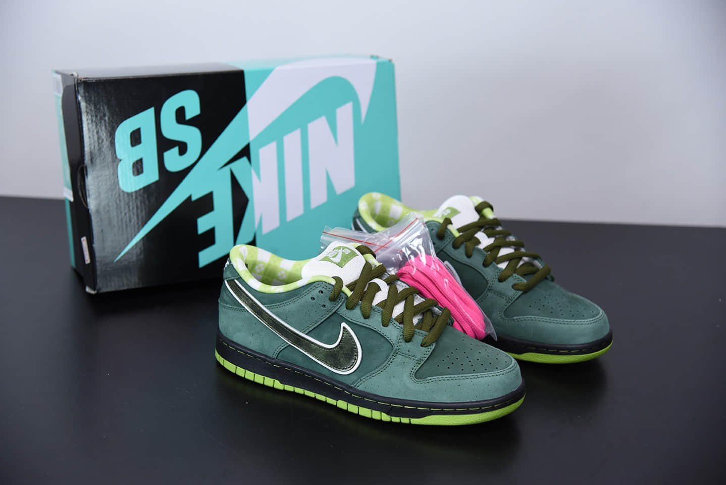 耐克Concepts x Nike SB Dunk Low 绿龙虾扣篮系列低帮板鞋纯原版本 货号：BV1310-337