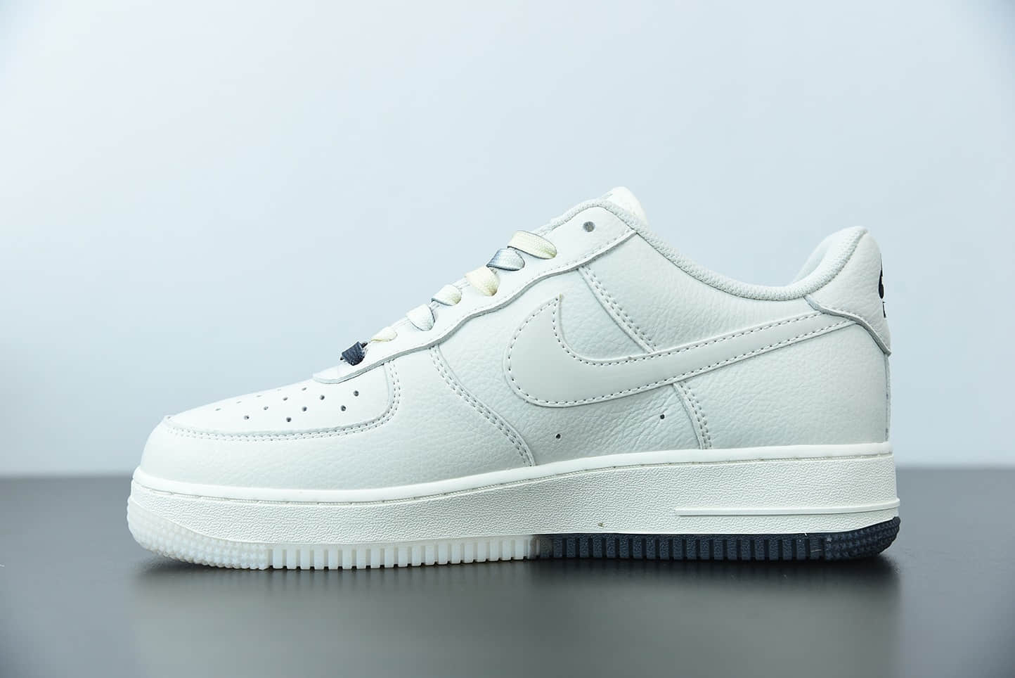 耐克 Nike Air Force 1 Low '07 “米黑白”布鲁克林篮网城市限定低帮空军一号休闲板鞋纯原版本 货号：CT1989-107