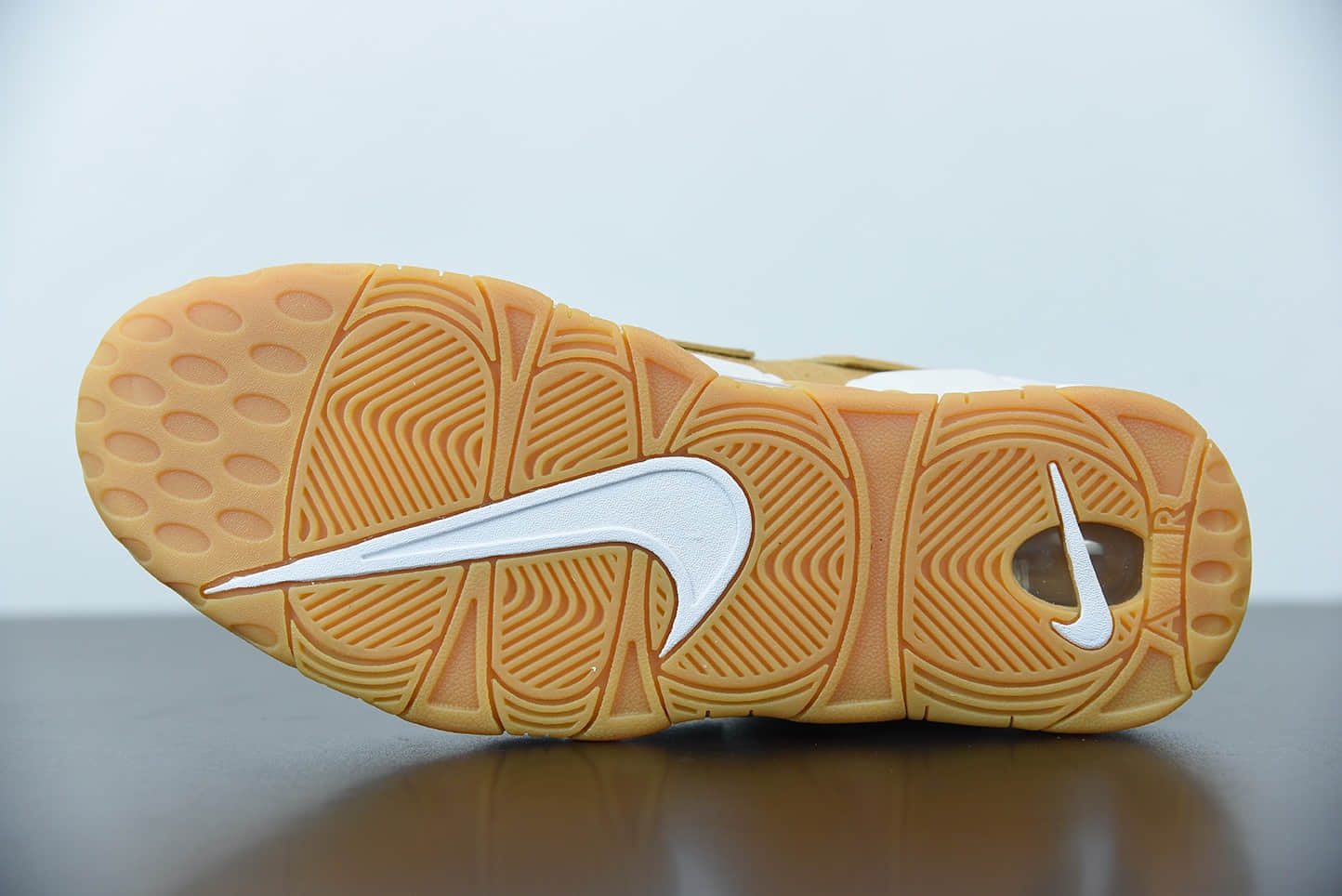 耐克 Nike Air More Uptempo OG“大AIR”小麦配色皮蓬一代复古百搭文化休闲篮球鞋纯原版本 货号：AA4060-200