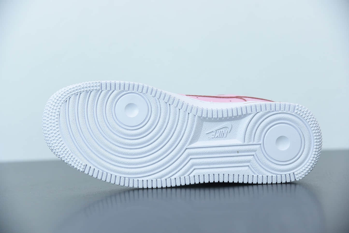 耐克Nike Air Force 1´07PinkRed Rose粉色粉玫瑰空军一号经典低帮百搭休闲运动板鞋纯原版本 货号：CU6312-600