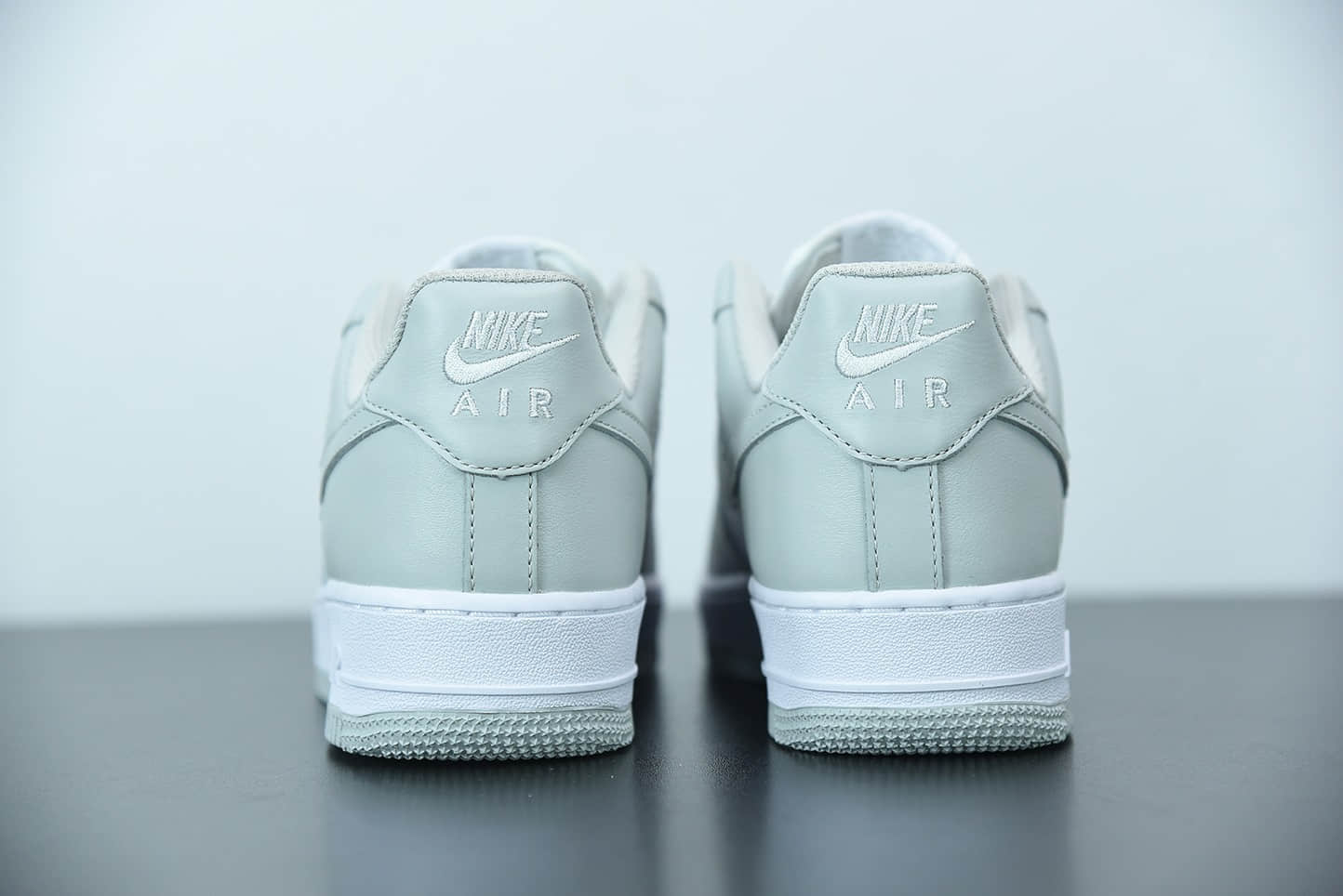 耐克 Nike Air Force 1 '07 “Vast Grey”灰白空军一号低帮休闲板鞋纯原版本 货号：AA1726-201