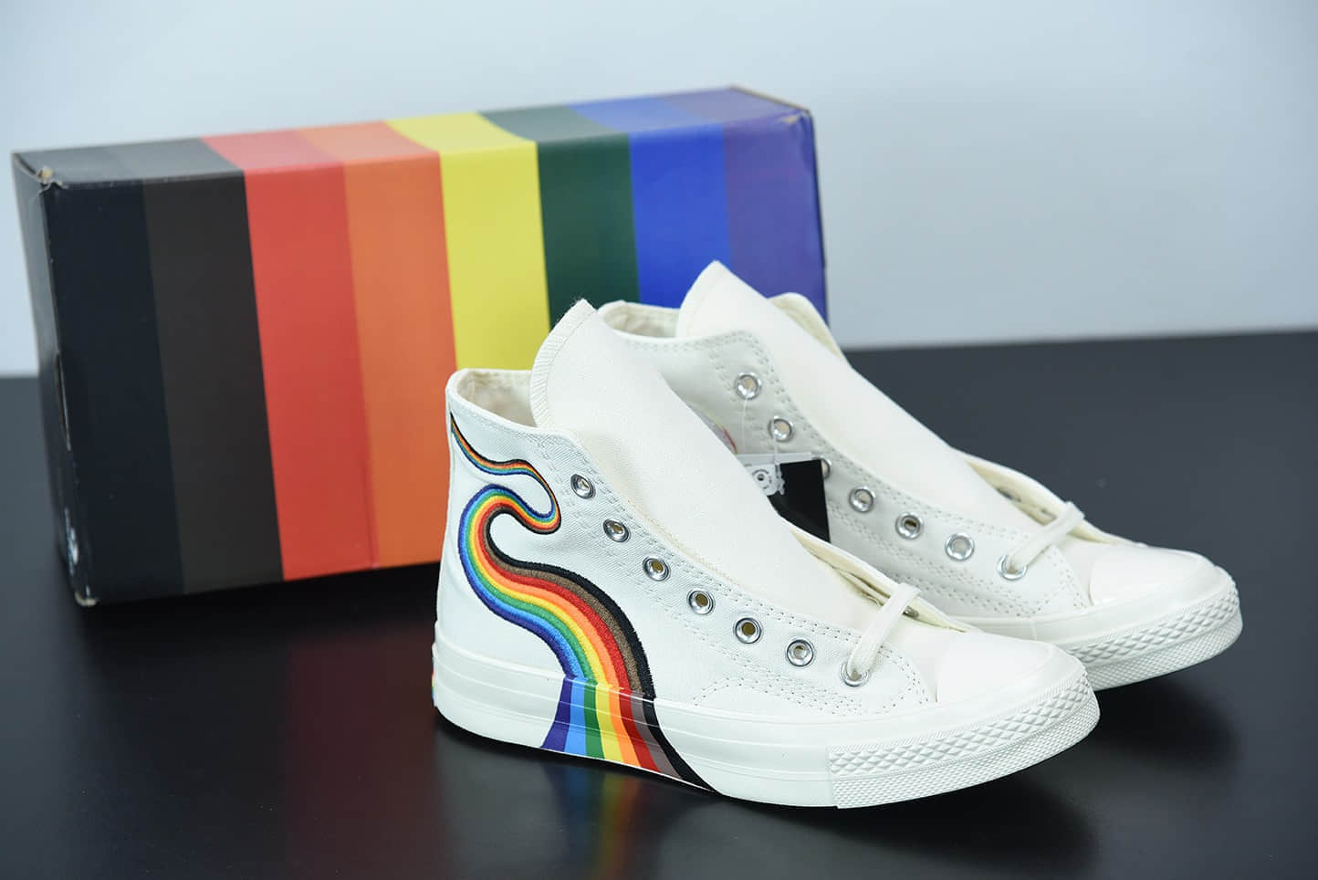 匡威Converse Pride Chuck 70 彩虹色高帮时尚百搭帆布鞋纯原版本 货号：170821C