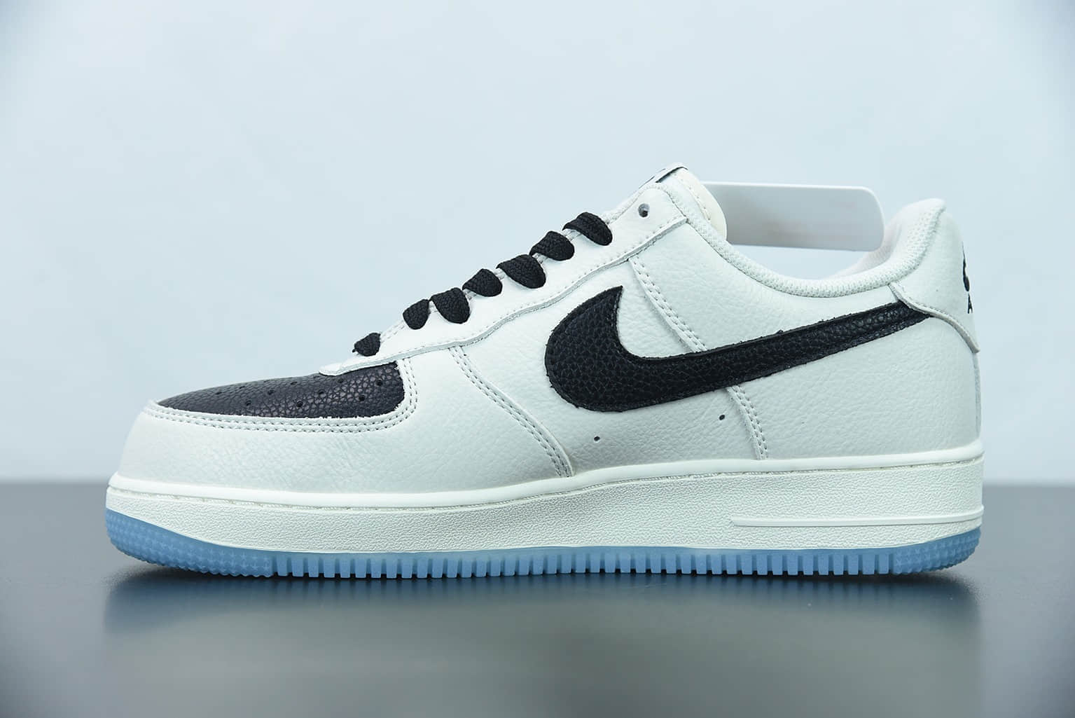耐克 Nike Air Force 1'07 Low 空军一号“黑鸽子联名”低帮休闲板鞋纯原版本 货号：CU6603-113