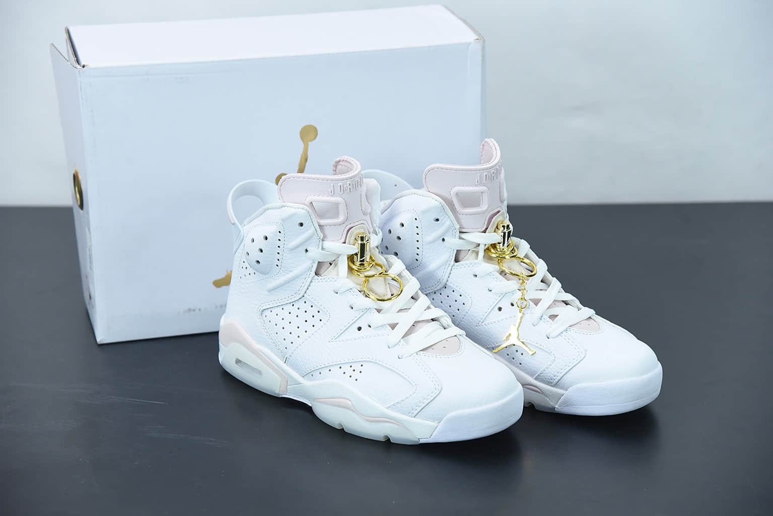 乔丹Air Jordan AJ6 WMNS “Gold Hoops”金粉高帮篮球鞋纯原版本 货号：DH9696-100