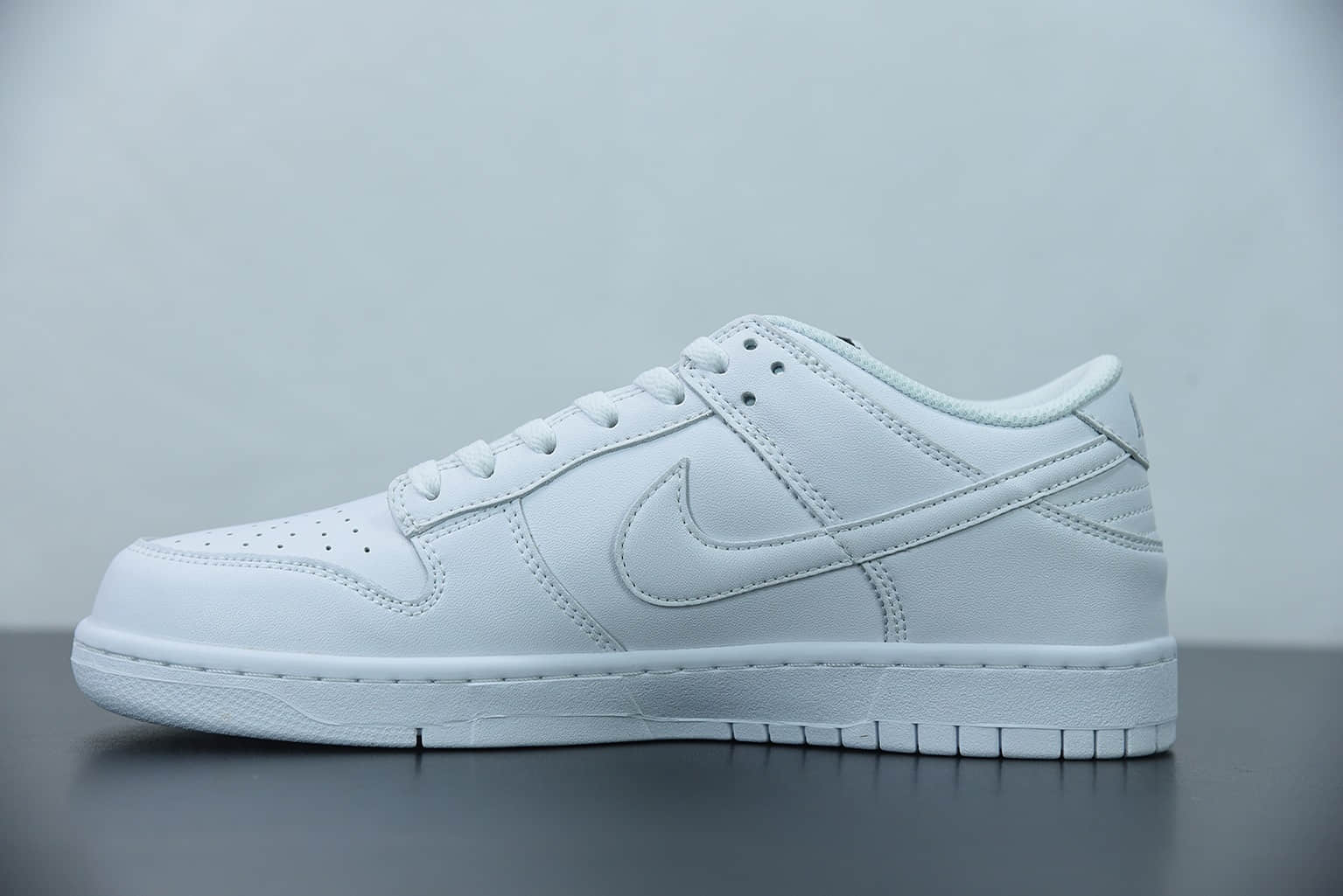 耐克 Nike SB Dunk Low Prm 纯白配色SB扣碎篮板时尚休闲板鞋纯原版本 货号：DD1503-109