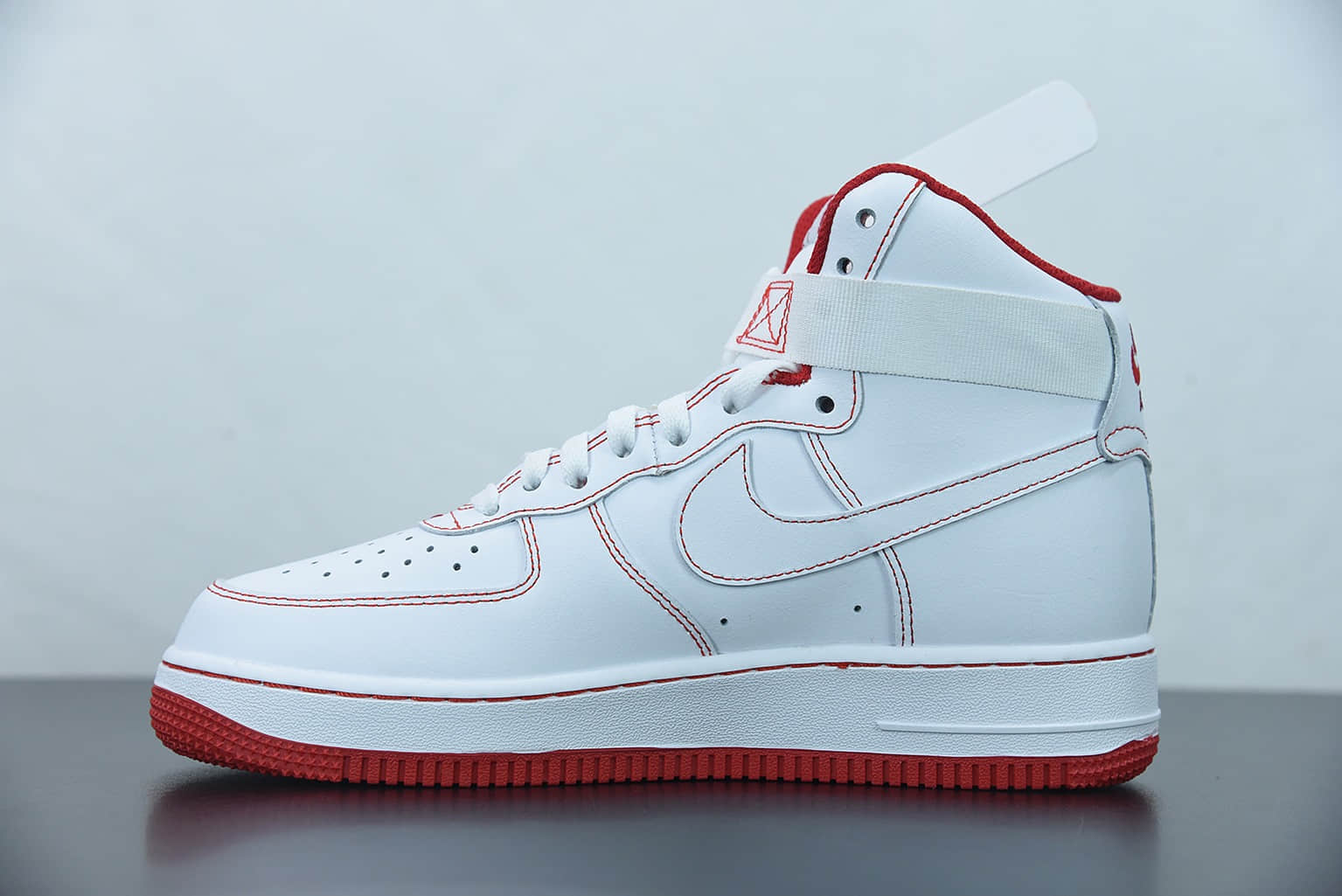 耐克 Nike Air Force 1 High '07 空军一号白红高帮休闲板鞋纯原版本 货号：CV1753-100