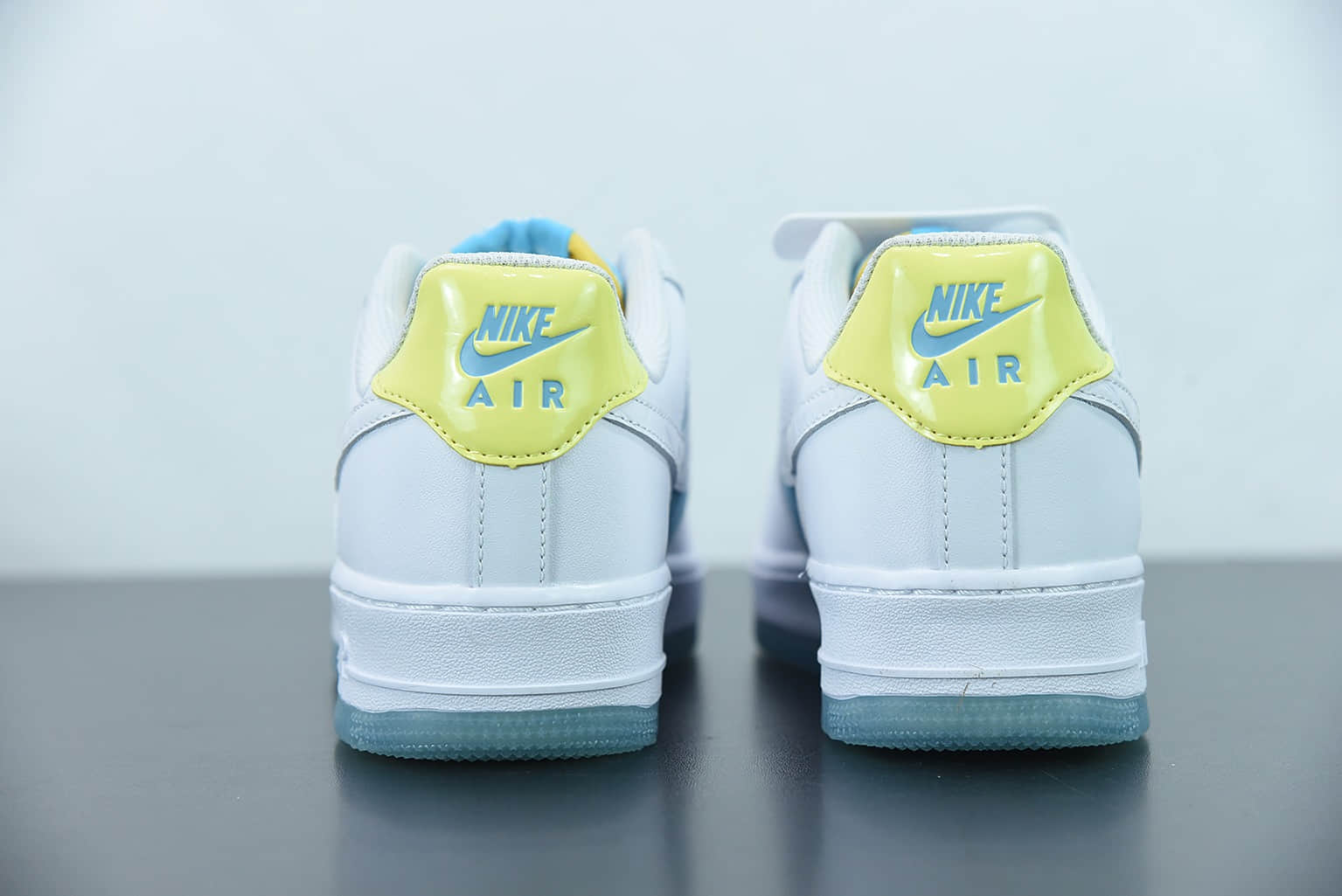 耐克 Nike Air Force 1 Low ’07 空军一号钻石联名低帮休闲板鞋纯原版本 货号：AA7687-400