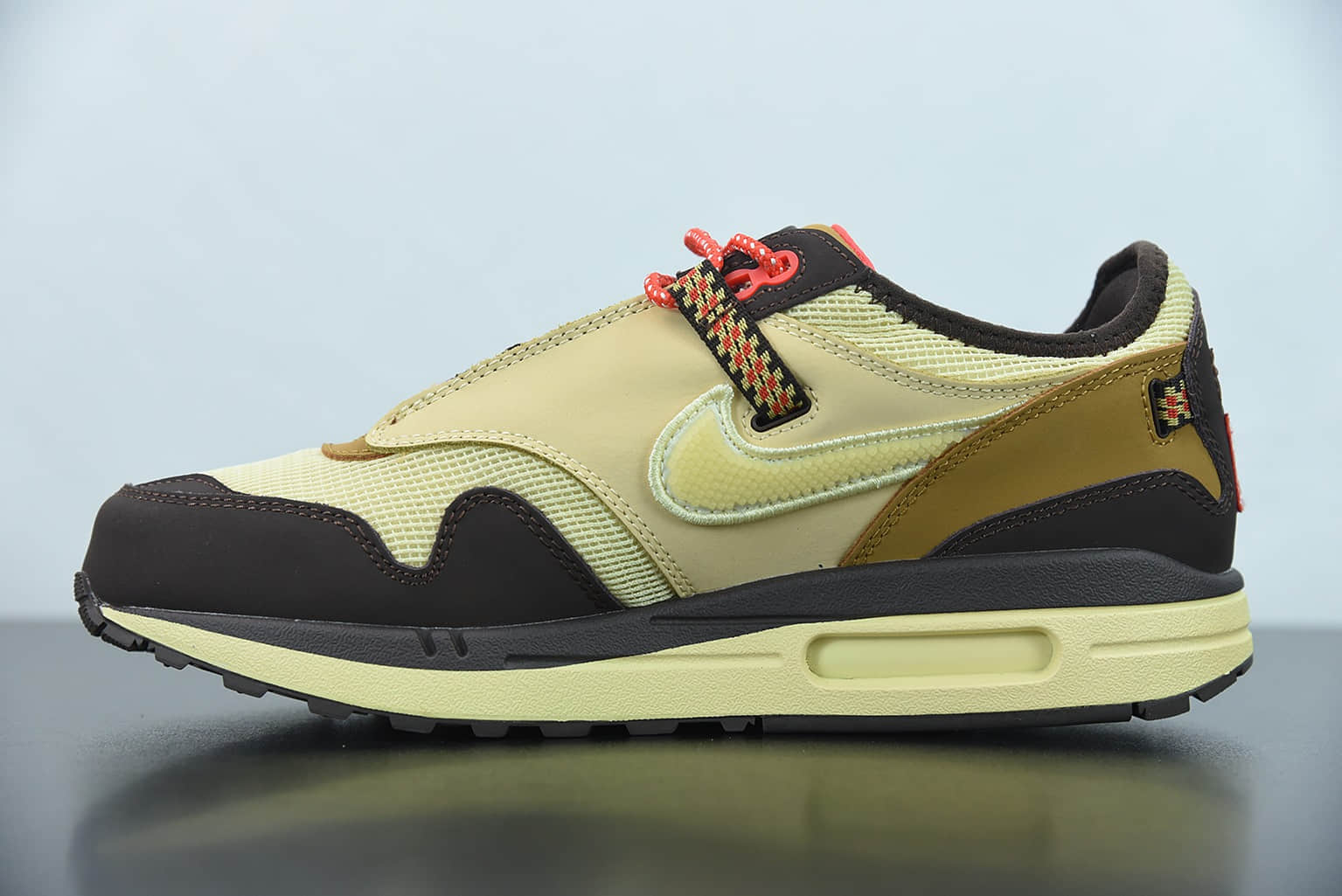 耐克 NikeTravis Scott x Nk Air Max 1Cactus Jack改版款低帮复古百搭“深棕麦黄米倒钩低帮复古百搭休闲运动慢跑鞋纯原版本 货号：DO9392-200