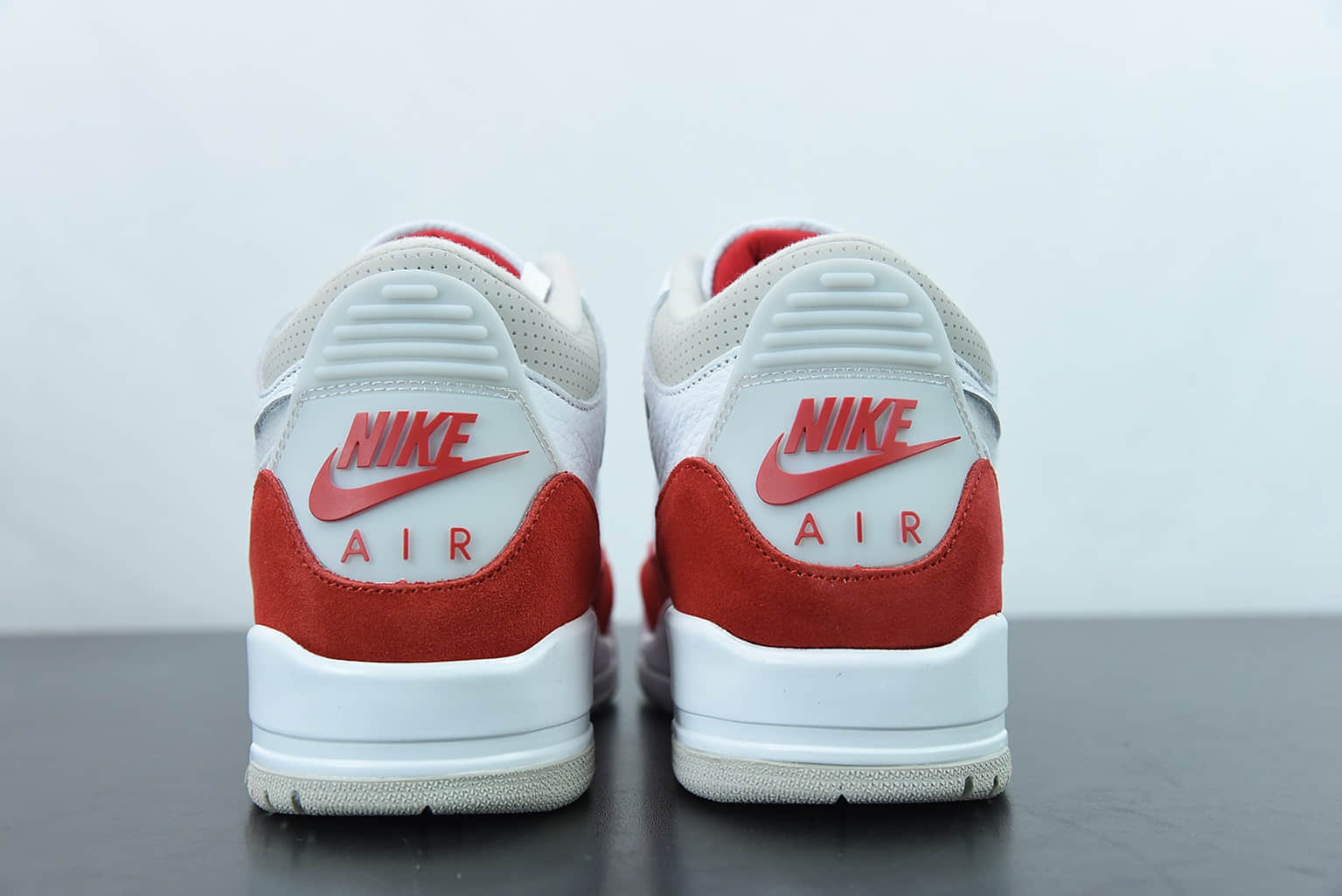 乔丹Air Jordan 3 Retro“Tinker”白红换勾中帮复古休闲运动篮球鞋纯原版本 货号：CJ0939-100