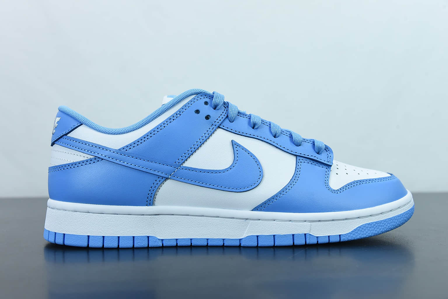 耐克 Nike Dunk Low“University Blue”白蓝色北卡白蓝扣篮系列低帮休闲运动滑板鞋纯原版本 货号：DD1391-102