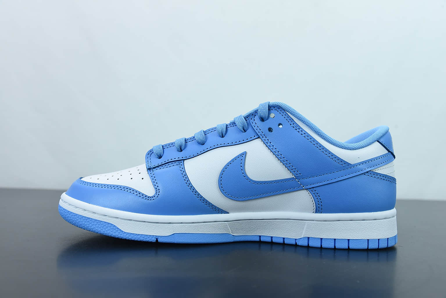 耐克 Nike Dunk Low“University Blue”白蓝色北卡白蓝扣篮系列低帮休闲运动滑板鞋纯原版本 货号：DD1391-102