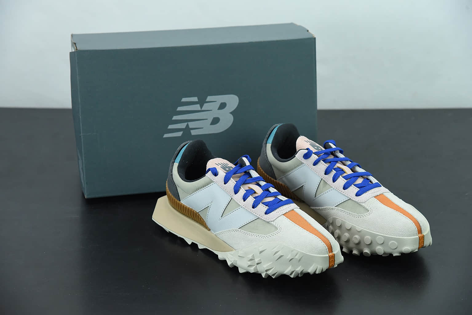 新百伦Casablanca x New Balance XC-72米灰棕中性运动休闲跑步鞋纯原版本 货号：UXC72CB1