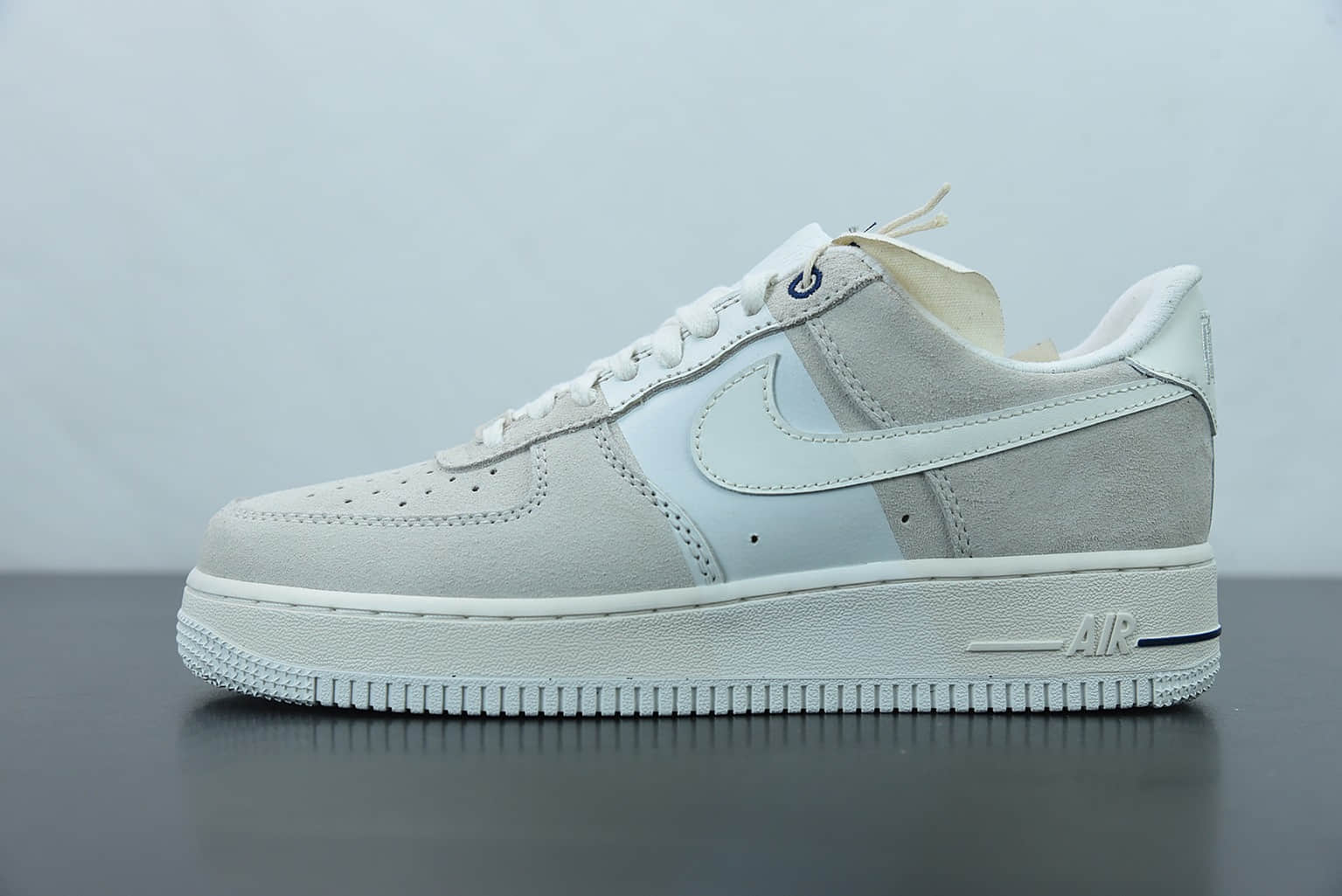 耐克 Nike Air Force 1 Low NAI-KE 纪念款白灰色空军一号低帮休闲板鞋纯原版本 货号：DM8871-111