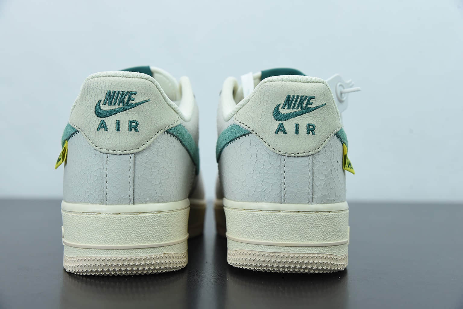 耐克 Nike Air Force 1 空军一号灰白绿爆裂纹低帮休闲运动板鞋纯原版本 货号：DO5876-100