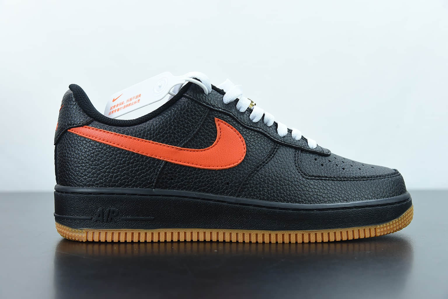 耐克 Nike Air Force 1'07 Low 生胶黑红空军一号荔枝纹低帮休闲板鞋纯原版本 货号：AA4082-001