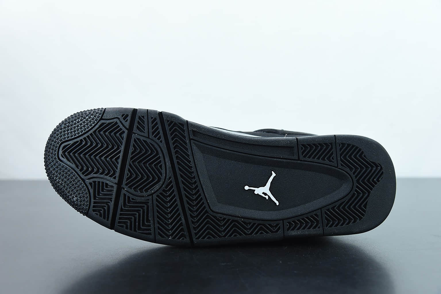 乔丹Air Jordan 4 AJ4 乔4 Black Cat 黑猫麂皮黑武士中帮篮球鞋纯原版本 货号：CU1110-010