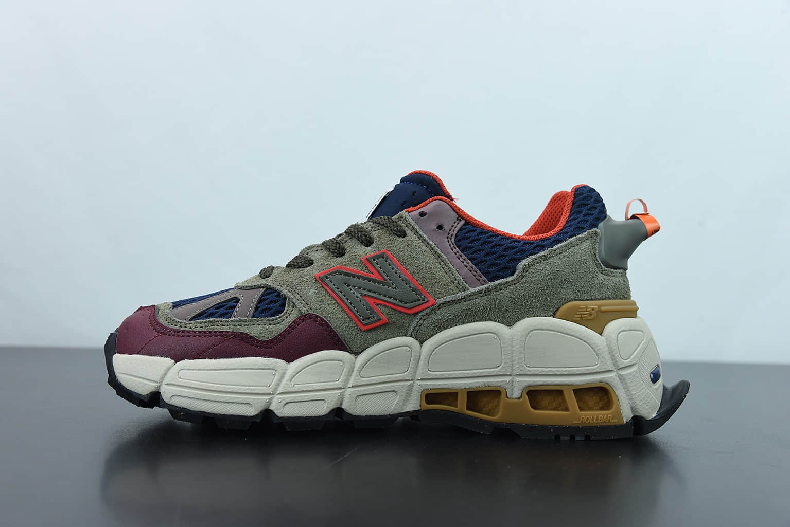 新百伦Salehe Bembury x New Balance  Yurt 军绿蓝联名复古休闲跑步鞋纯原版本 货号：MS574YSB