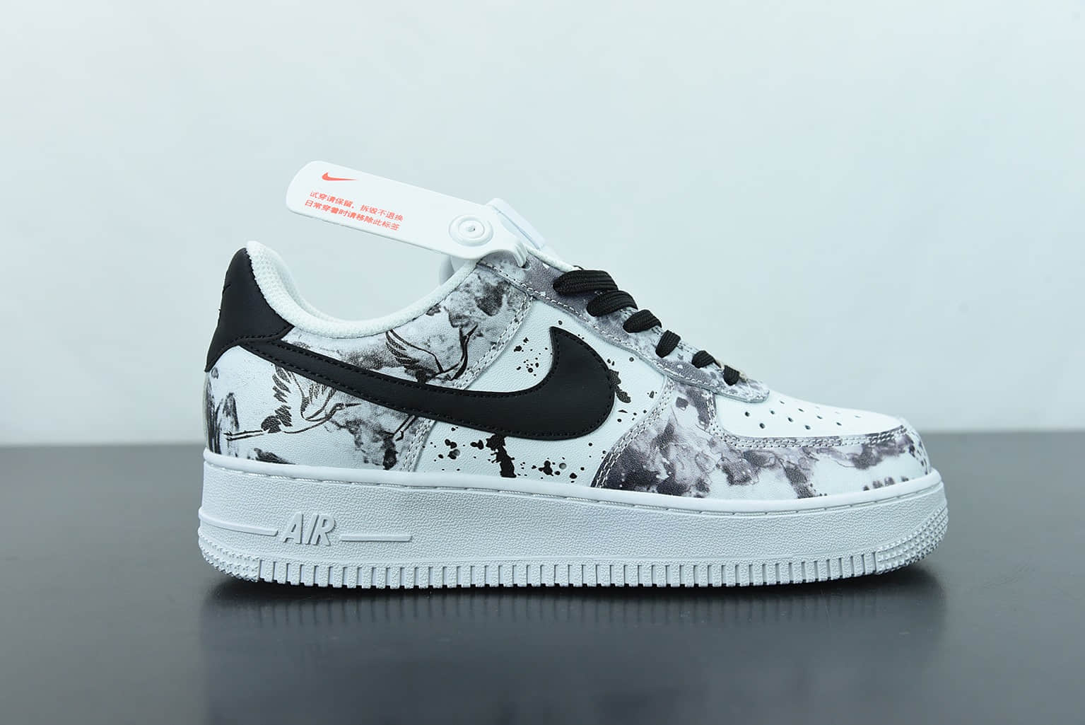 耐克 Nike Air Force 1 '07 Low AF1 水墨中国风仙鹤空军一号低帮复古休闲板鞋纯原版本 货号：CW2288-111