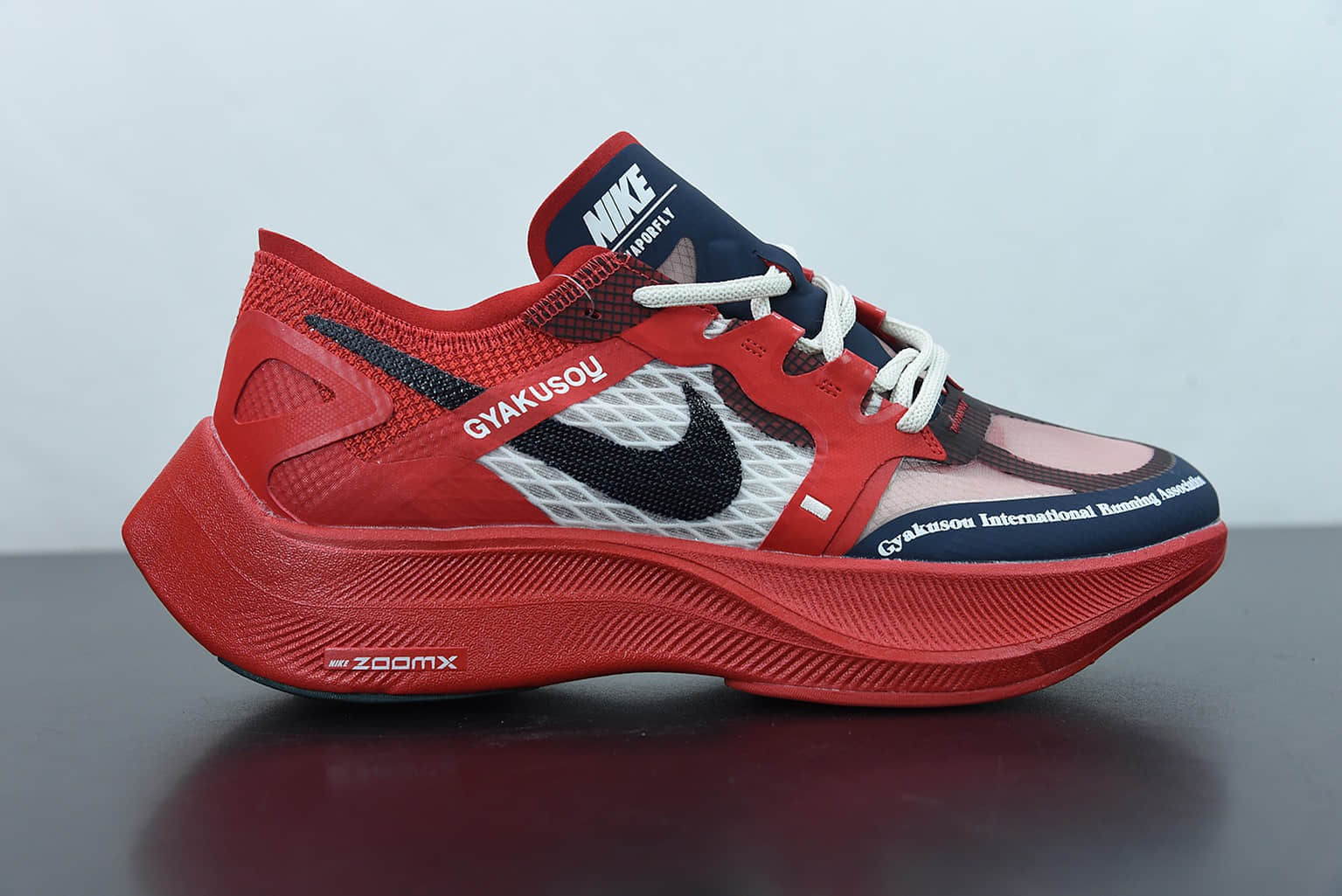 耐克 Nike ZoomX Vaporfly Next%  Gyakusou 红蓝马拉松3.0轻薄蝉翼跑步鞋纯原版本 货号：CT4894-600