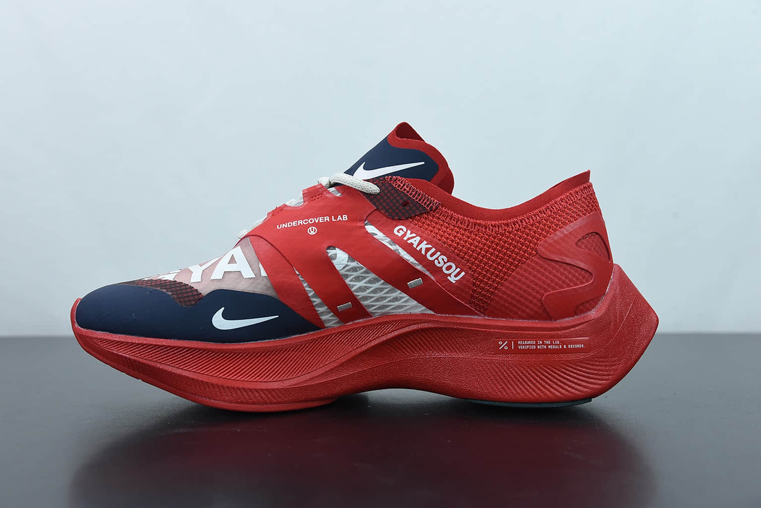 耐克 Nike ZoomX Vaporfly Next%  Gyakusou 红蓝马拉松3.0轻薄蝉翼跑步鞋纯原版本 货号：CT4894-600