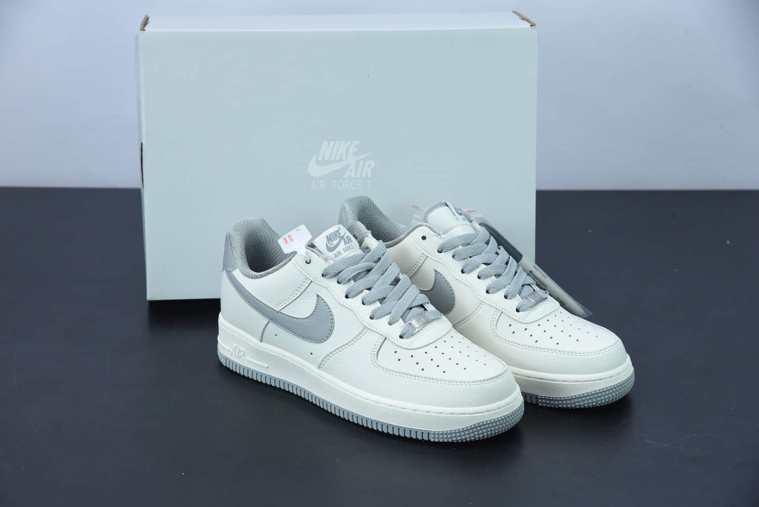 耐克 Nike Air Force 1'07 Low MORE THAN米白灰签名涂鸦空军一号低帮休闲板鞋纯原版本 货号：NK6369-566