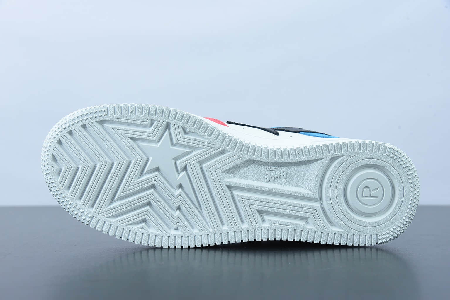Human Made Bape Sta Sk8 To Nigo 潮流教父Nigo品牌彩虹色猿人头经典滑板百搭休闲运动板鞋纯原版本 货号：1H20191048