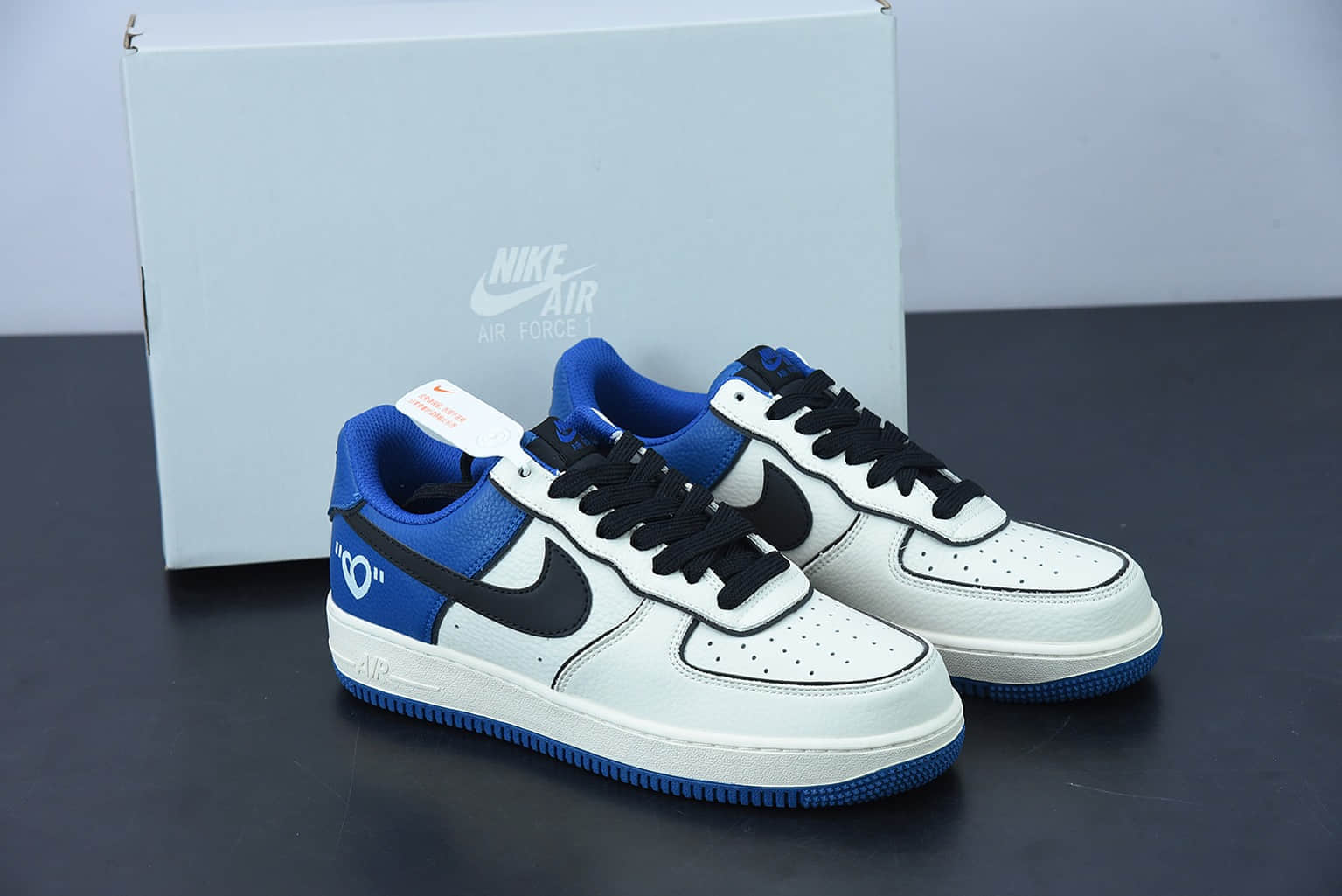 耐克 Nike Air Force 1'07 Low 情人节爱心米蓝炫彩“夜魔侠”空军一号低帮运动休闲板鞋纯原版本 货号： AL2236-300