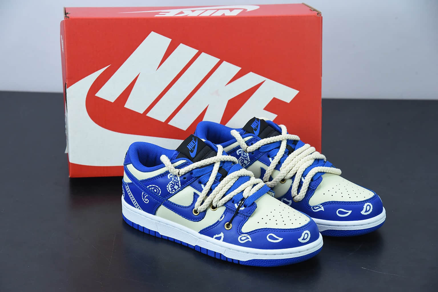 耐克 Nike Dunk Low “Retro”解构鞋带复古腰果花Dunk Low “Retro”解构鞋带复古腰果花米色闪电蓝低帮休闲板鞋纯原版本 货号：DD1391-001