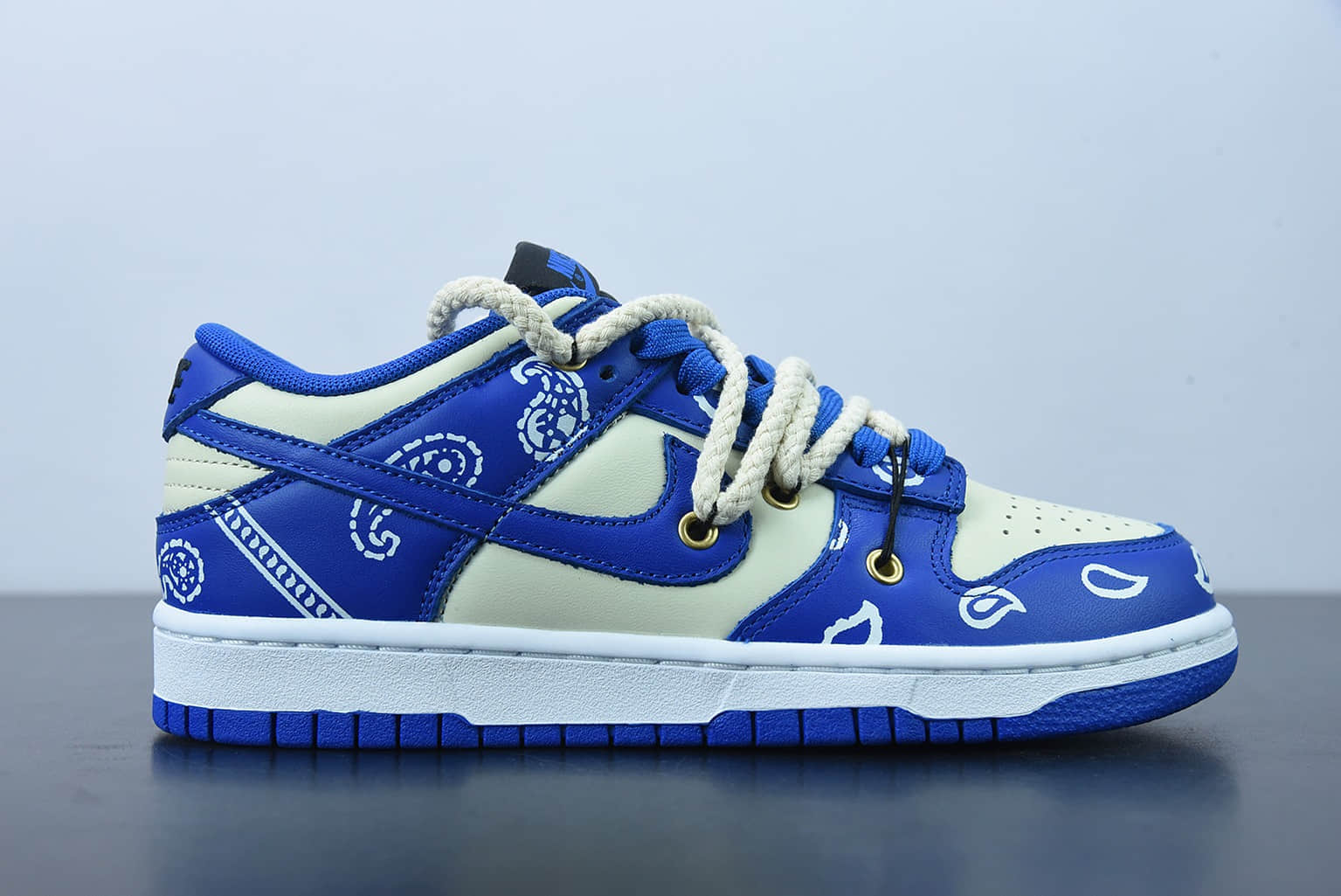 耐克 Nike Dunk Low “Retro”解构鞋带复古腰果花Dunk Low “Retro”解构鞋带复古腰果花米色闪电蓝低帮休闲板鞋纯原版本 货号：DD1391-001