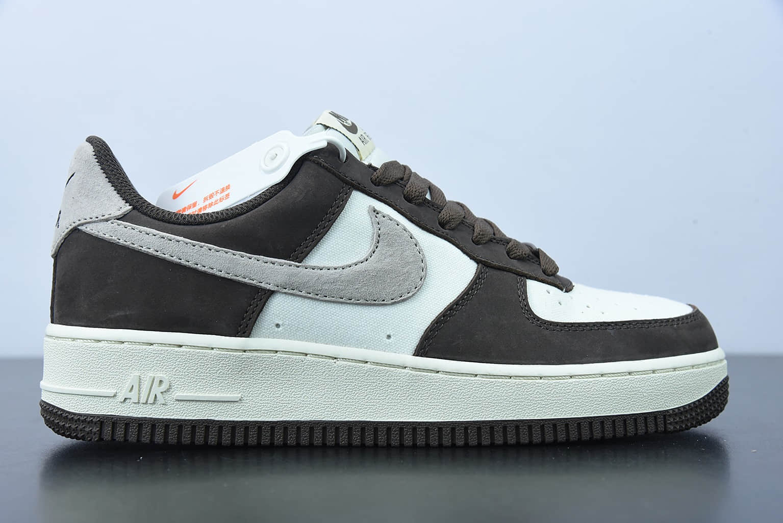 耐克Nike Air Force 1 Low白摩卡帆皮拼接空军一号低帮百搭休闲运动板鞋纯原版本 货号：NT9988-818