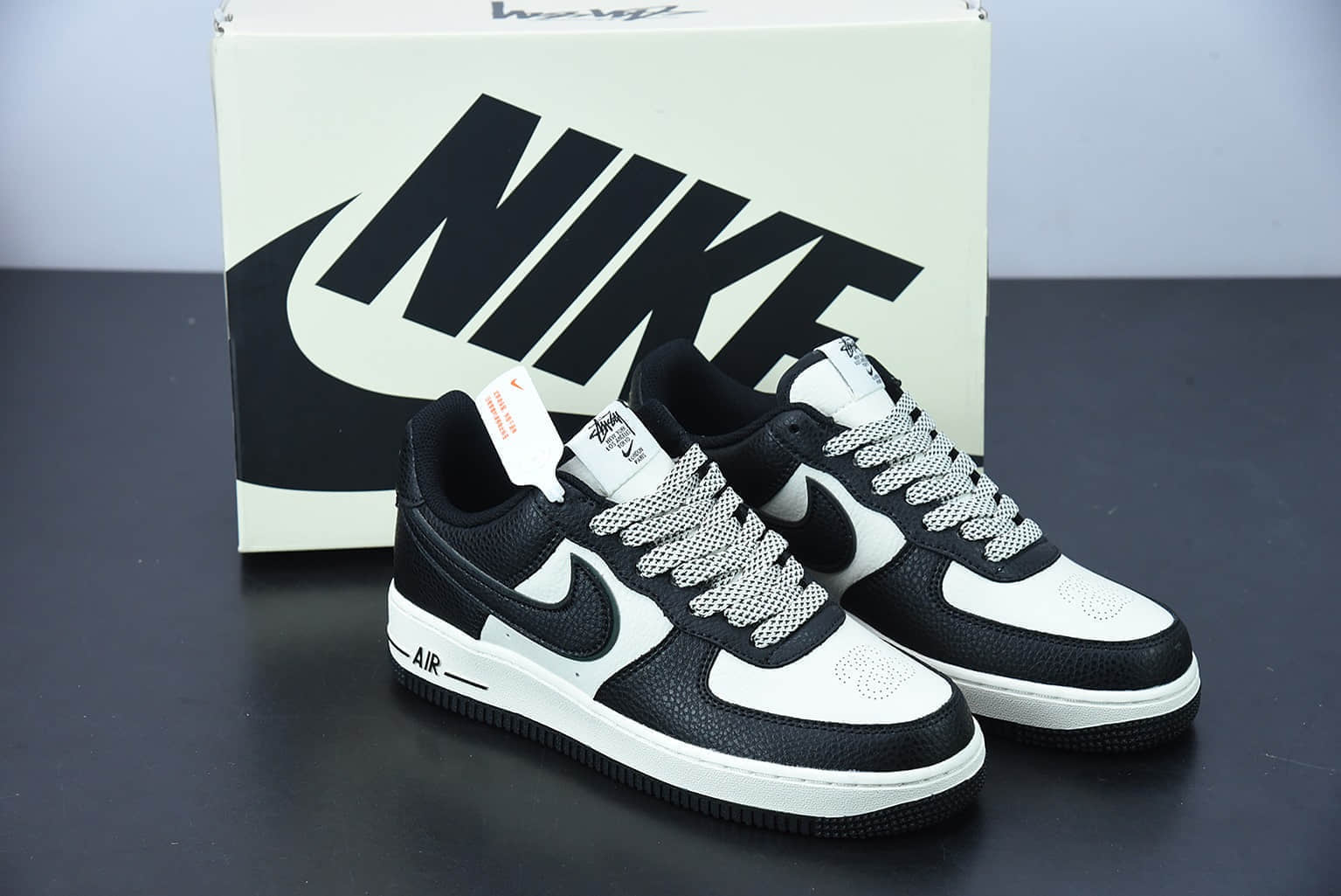 耐克 Nike Stussy x Nike Air Force 1 Low 斯图西联名黑白反光满天星空军一号低帮休闲板鞋纯原版本 货号：ST2022-618