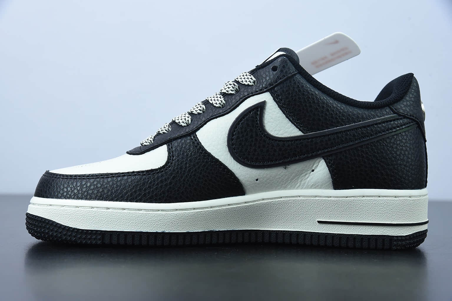 耐克 Nike Stussy x Nike Air Force 1 Low 斯图西联名黑白反光满天星空军一号低帮休闲板鞋纯原版本 货号：ST2022-618