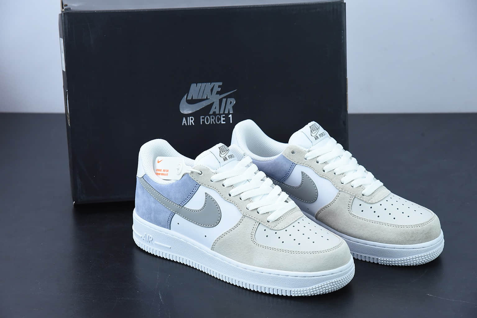 耐克Nike Air Force 1 Low 07 白灰紫配色空军一号低帮休闲板鞋纯原版本 货号：LM2033-208
