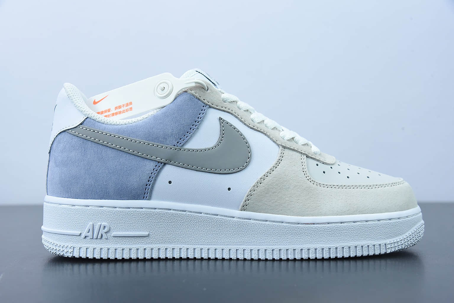 耐克Nike Air Force 1 Low 07 白灰紫配色空军一号低帮休闲板鞋纯原版本 货号：LM2033-208