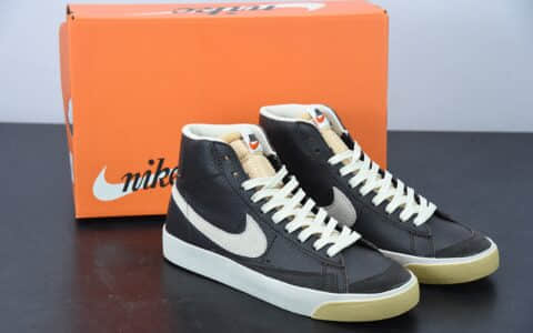 耐克Nike Blazer Mid '1977 VNTG 经典开拓者黑白高帮百搭休闲运动板鞋纯原版本 货号：DC1706-200