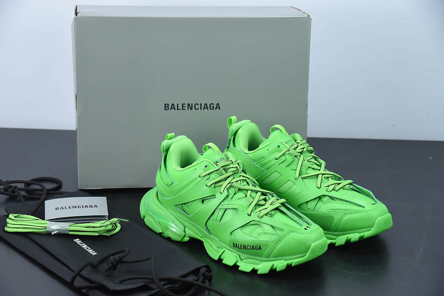 巴黎世家Balenciaga Triple S巴黎世家3.0绿色高帮老爹鞋纯原版本 货号：542023W2LB13051