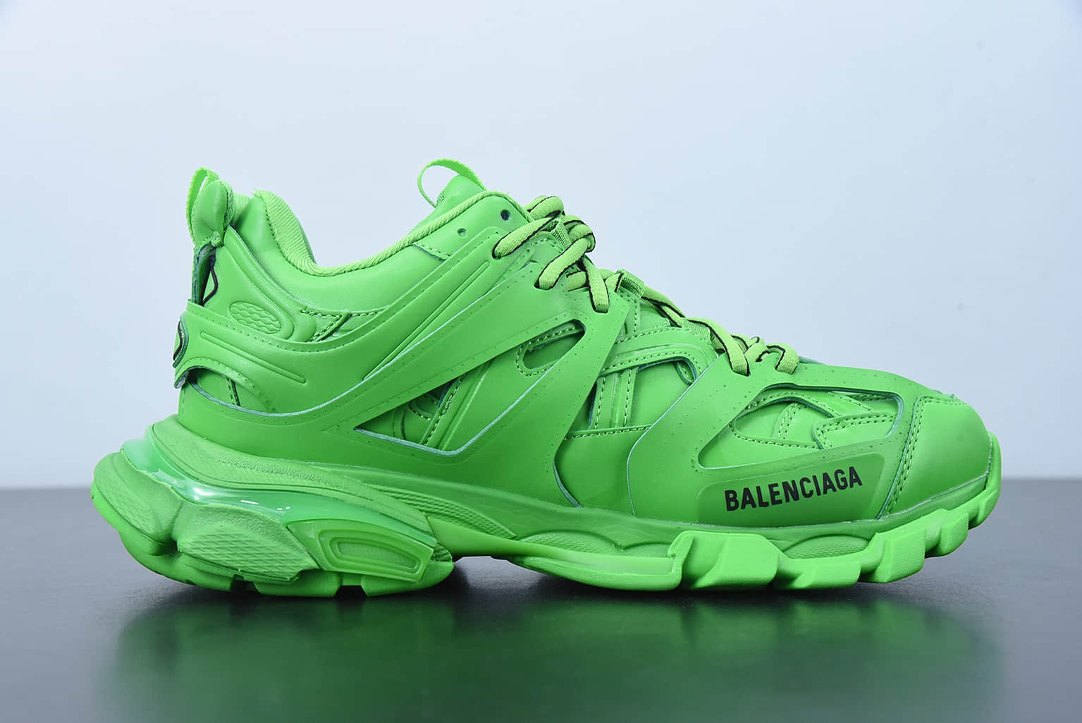 巴黎世家Balenciaga Triple S巴黎世家3.0绿色高帮老爹鞋纯原版本 货号：542023W2LB13051