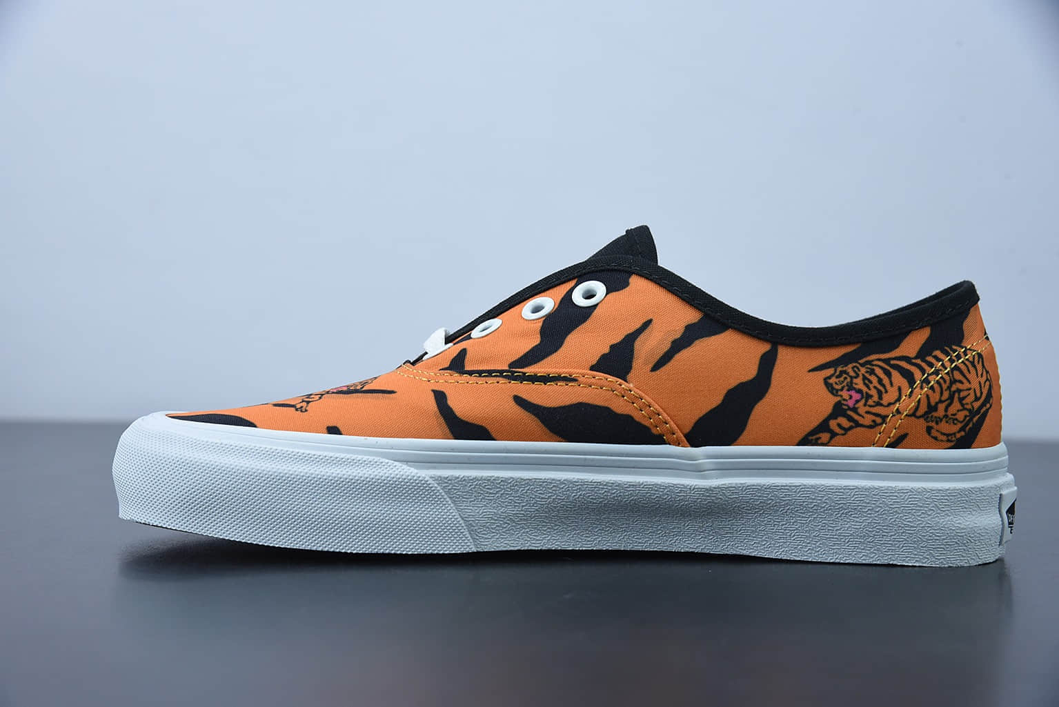 万斯 Vans Style 36 万斯虎年限定低帮休闲板鞋纯原版本 货号：VN0A5RD0RA