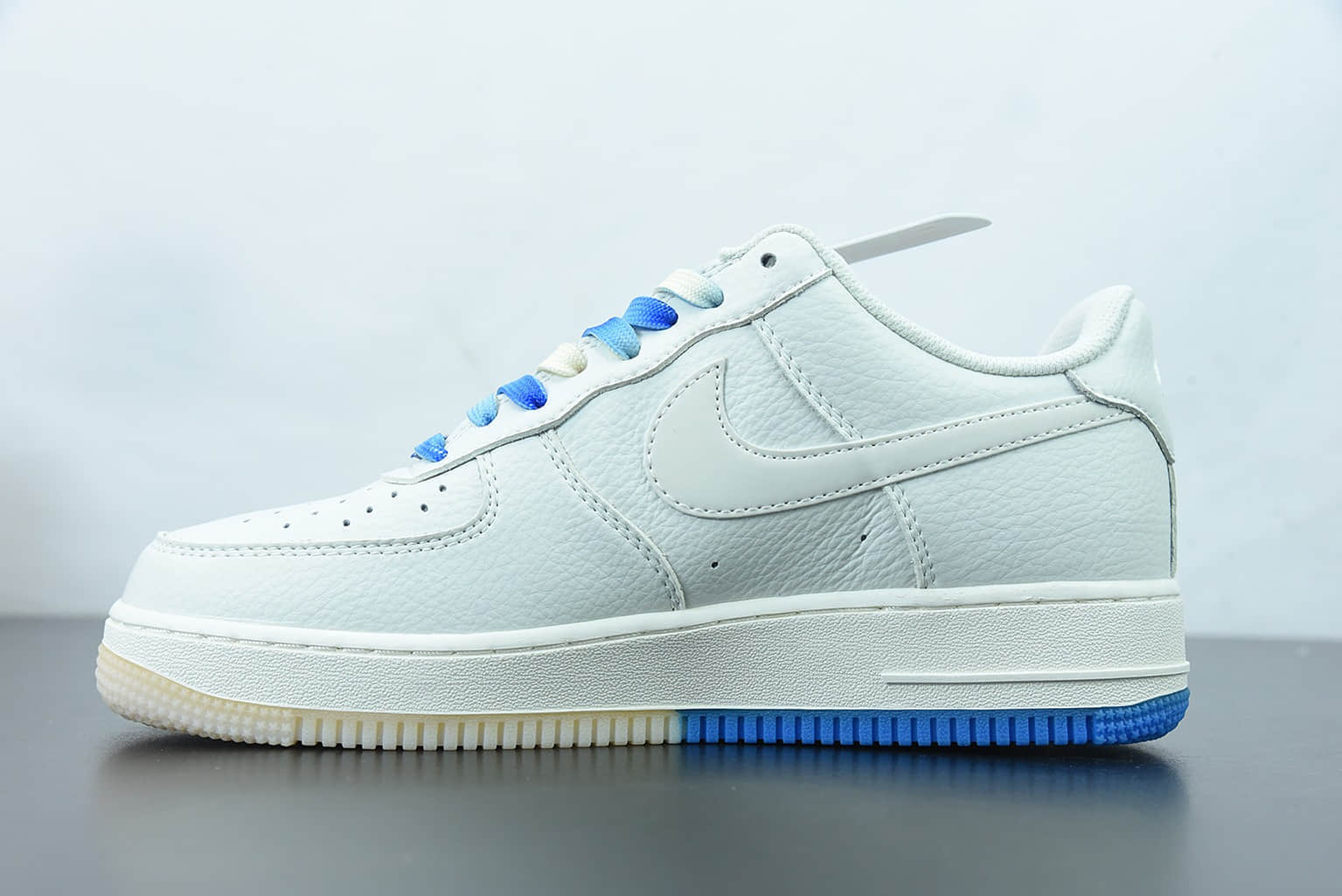 耐克 Nike Air Force 1 Low '07 “米白蓝”达拉斯独行侠城市限定低帮空军一号休闲板鞋纯原版本 货号：DH2088-606